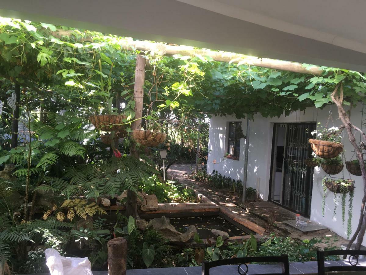 Rouana Guest Farm Hotel Stellenbosch Exterior foto